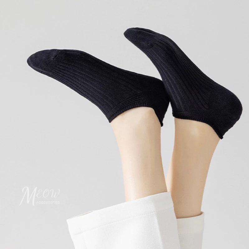 Meow acc【台灣現貨】經典素色隱形襪 後腳跟止滑 素色船襪 棉襪 素色短襪 女生襪子 防滑不掉跟 女襪 淺口短襪-細節圖5