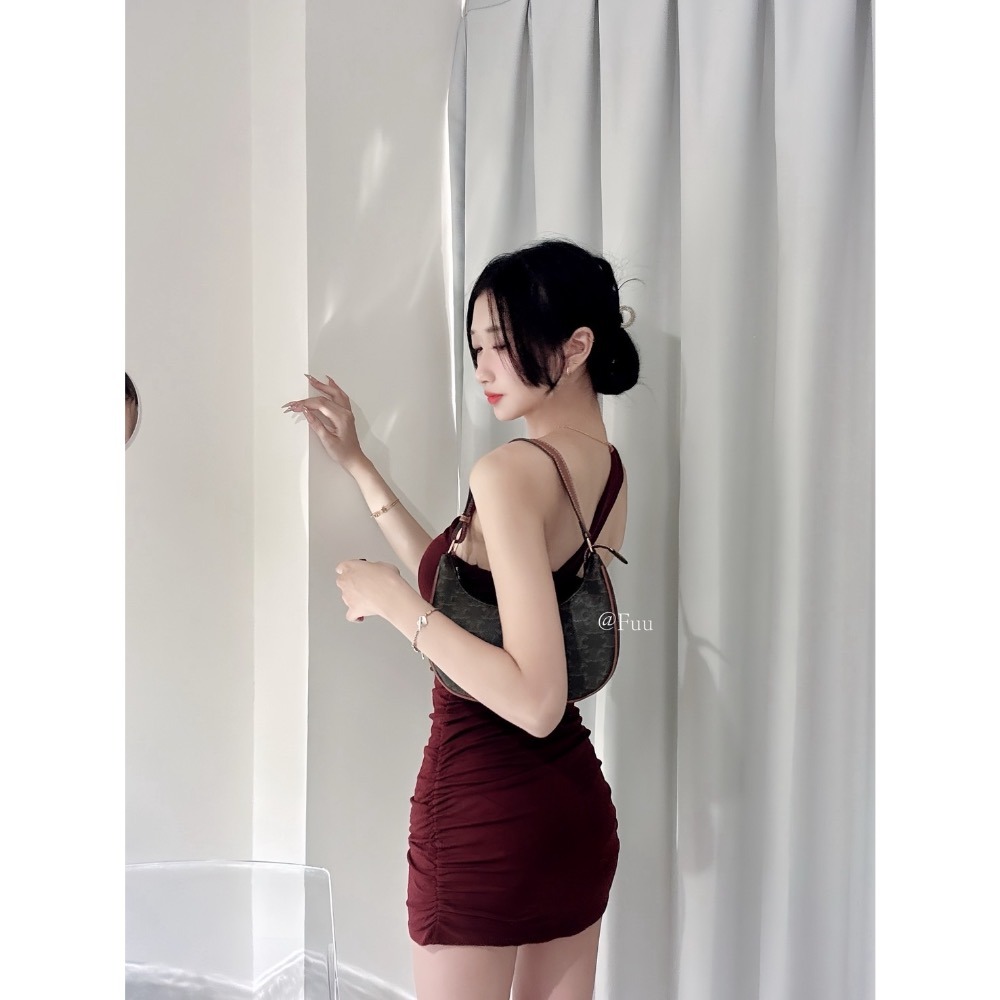 [25012]   微醺甜辣｜斜肩造型內杯連身短洋裝-細節圖3