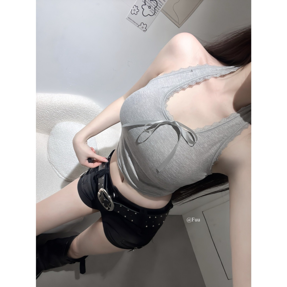 [51198] 絲絨幻影｜內杯掛脖拼蕾絲小背心-細節圖3