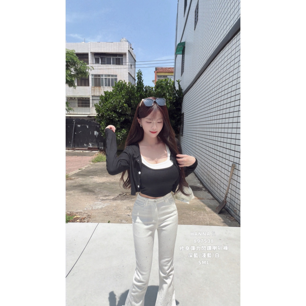 [8975] 修身彈力閃鑽喇叭褲-細節圖3