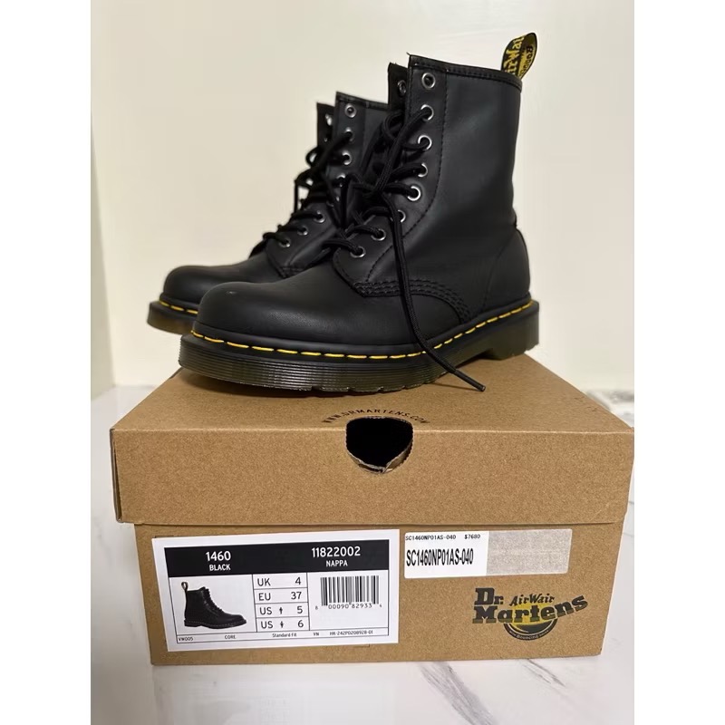 DR. MARTENS 經典軟皮款 8孔軟皮馬汀靴 1460 BLACK US6-細節圖3