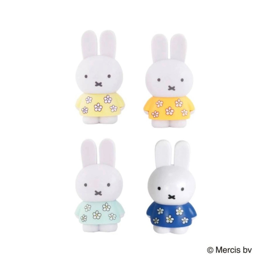 日本 米飛兔公仔 小玩具 小花衣服款 糖果包公仔-細節圖2