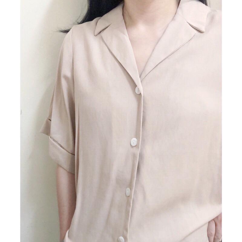 現貨♡ 韓系 簡約 翻領 抓摺 寬鬆 大尺碼 寬鬆襯衫 棉麻襯衫 短袖襯衫 舒適透氣 韓系上衣 氣質-細節圖6