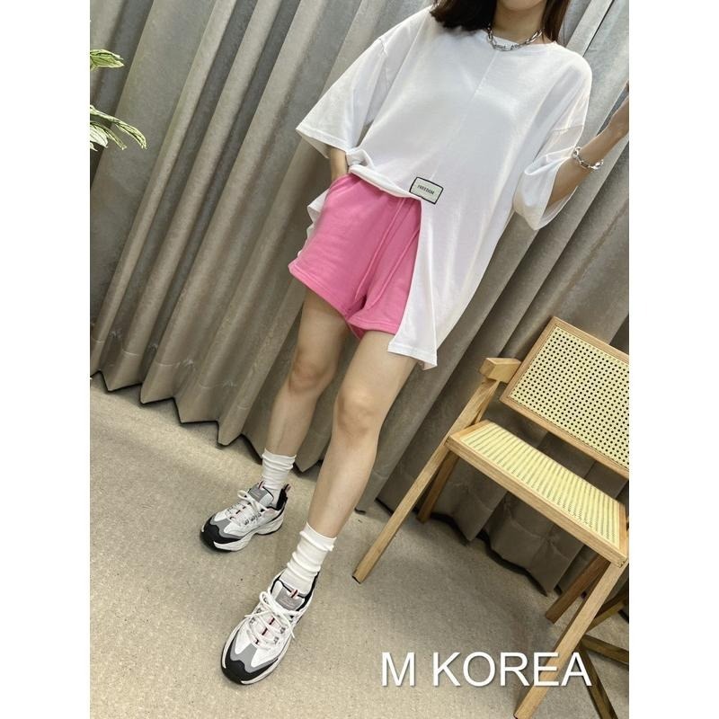 現貨♡ 600186 前車章 開叉 後英文 中長版T 蓋屁屁 大尺碼 五分袖 女上衣 五分袖T恤 五分袖上衣 女五分袖-細節圖2