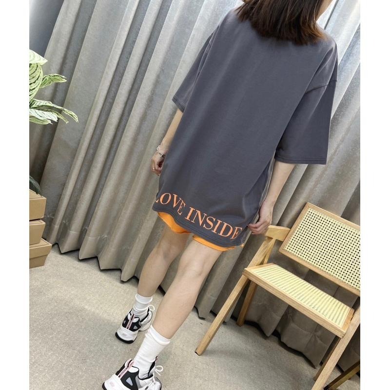 現貨♡ 600186 前車章 開叉 後英文 中長版T 蓋屁屁 大尺碼 五分袖 女上衣 五分袖T恤 五分袖上衣 女五分袖-細節圖9