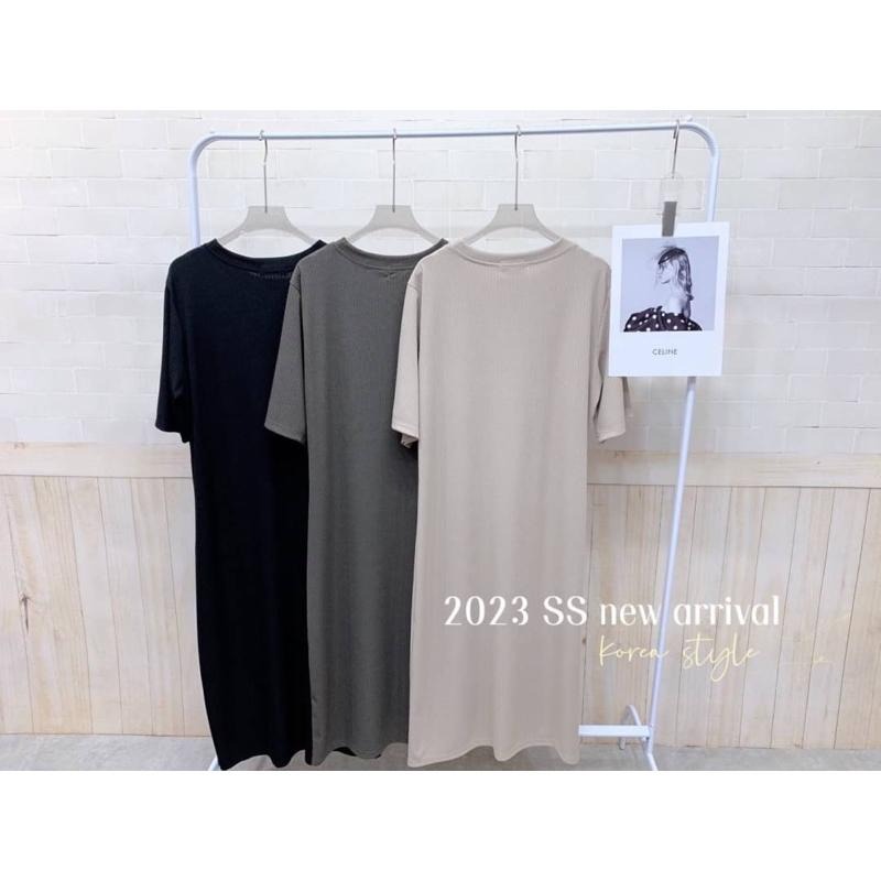 現貨♡ 休閒 坑條 坑條長洋裝 休閒長洋 長洋裝 韓版 舒適 百搭 素色洋裝 壓褶裙-細節圖9