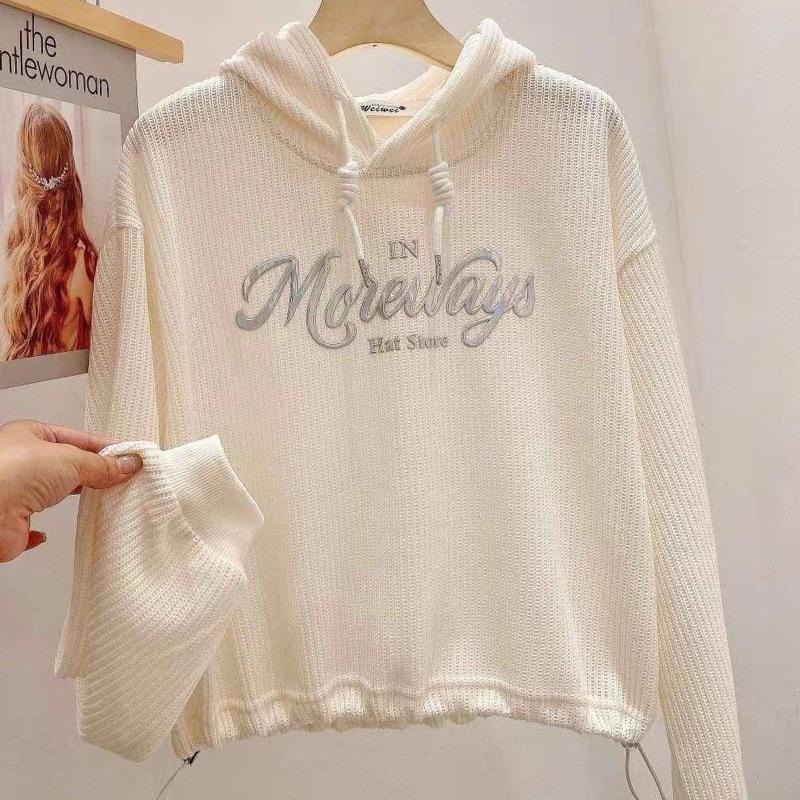 現貨𖤐 兔子魚║8819 英文T 連帽T 連帽上衣 連帽長袖 針織上衣 長袖衫 女上衣 長袖T恤 長袖上衣 女長袖-細節圖5