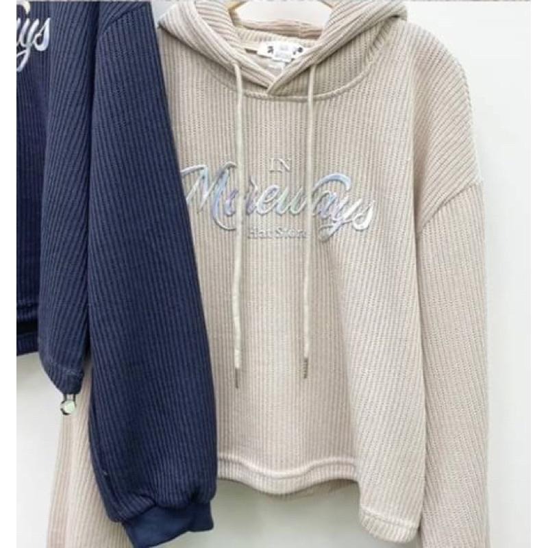 現貨𖤐 兔子魚║8819 英文T 連帽T 連帽上衣 連帽長袖 針織上衣 長袖衫 女上衣 長袖T恤 長袖上衣 女長袖-細節圖9