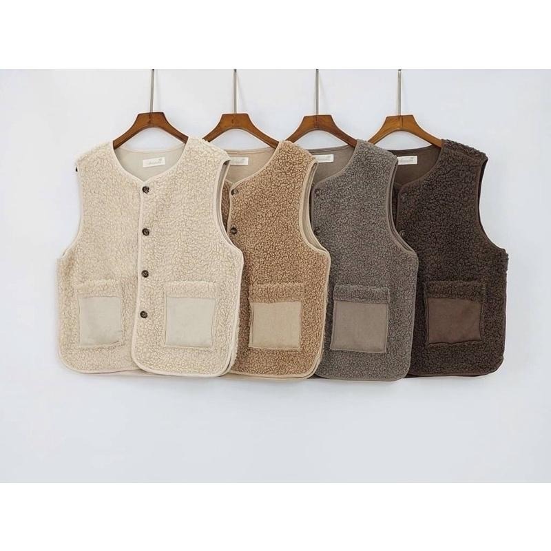 現貨𖤐 兔子魚║ 702F QQ毛 麂皮 口袋 背心外套 背心 冬天背心 可愛 麂皮口袋-細節圖8