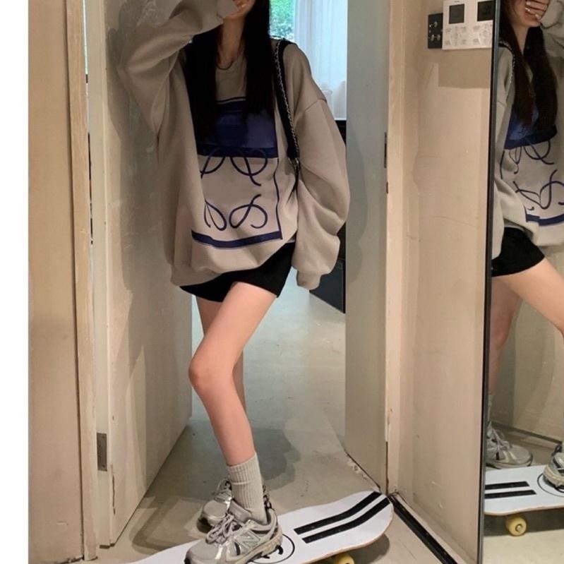 現貨𖤐 兔子魚║ 寬鬆 大尺碼 大學T 大學踢 簡約 個性風 慵懶風 長袖上衣 女長袖-細節圖9