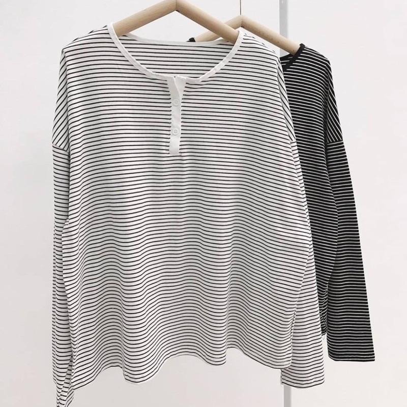 現貨𖤐 兔子魚║7002 半開釦 條紋 薄T 大尺碼 寬鬆 女上衣 長袖T恤 長袖上衣 女長袖 條紋上衣-細節圖9