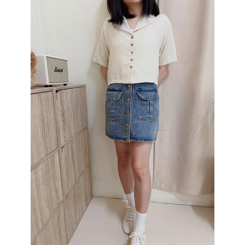 現貨♡短版 襯衫 質感好 韓版 斜紋布 短版襯衫 短袖襯衫 女短袖襯衫-細節圖3