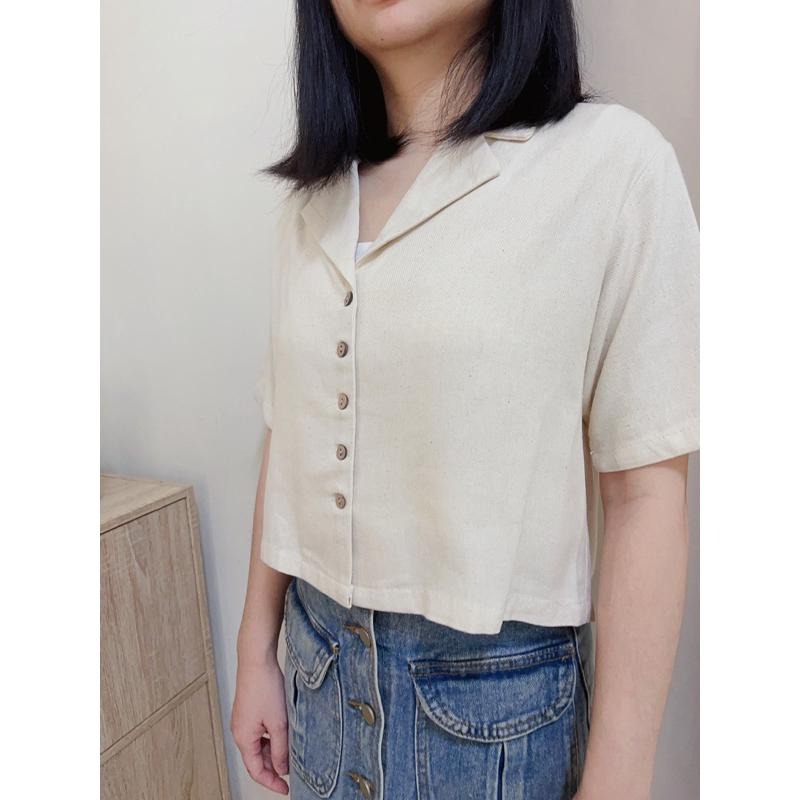 現貨♡短版 襯衫 質感好 韓版 斜紋布 短版襯衫 短袖襯衫 女短袖襯衫-細節圖6