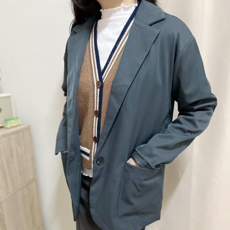 現貨𖤐 兔子魚║西裝外套 女西裝外套 素色外套 正式外套 女外套 外套-細節圖3