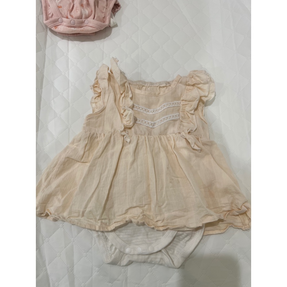 捲邊衣服兩件-細節圖2
