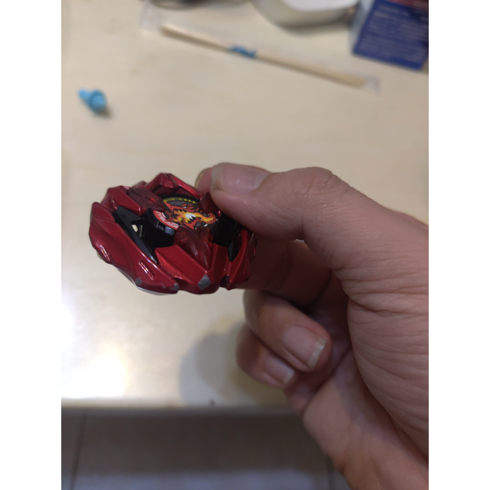 BeybladeX 戰鬥陀螺 2手（下兩場）紅爆刃3-80 q（無QR)-細節圖2