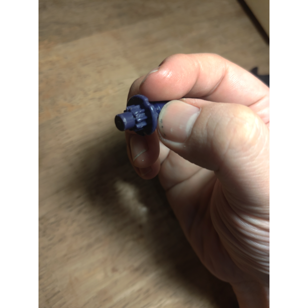 二手無QR 綠魔像奇岩455LR 455沒打過Lr嚴重戰損 beyblade x戰鬥陀螺-細節圖3