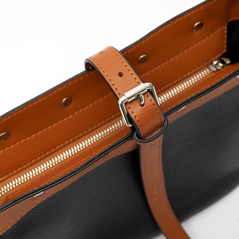 《4AM寅選》山林火山 斜跨包 新品 通勤包 隨身包 頭層牛皮 原創 設計款 潮流 穿搭 男款女款-細節圖9