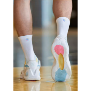 『潮選物』 準者 AR1 Austin Reaves 代言球鞋 官方正品 運動 籃球 軟彈 舒適 穿搭 湖人隊-細節圖5