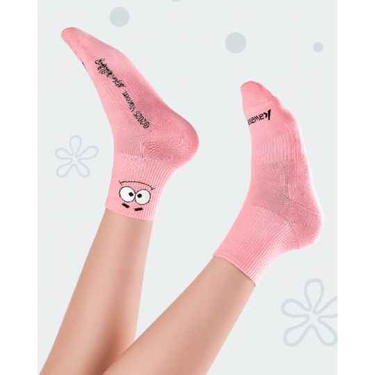 《4AM寅選》Kawasaki川崎 海綿寶寶聯名休閒襪 棉襪 運動襪 球襪 聯名 海綿寶寶 派大星-細節圖3