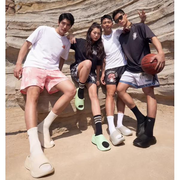 《4AM寅選》 Rigorer準者 天際3籃球拖鞋 官方正品 湖人隊 恢復拖鞋 運動 籃球 軟彈 舒適 穿搭 防水-細節圖9