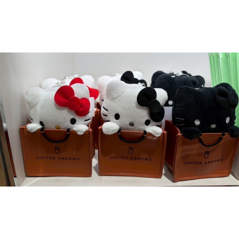 HELLO KITTY × UNITED ARROWS 聯名吊飾(黑色）-細節圖4