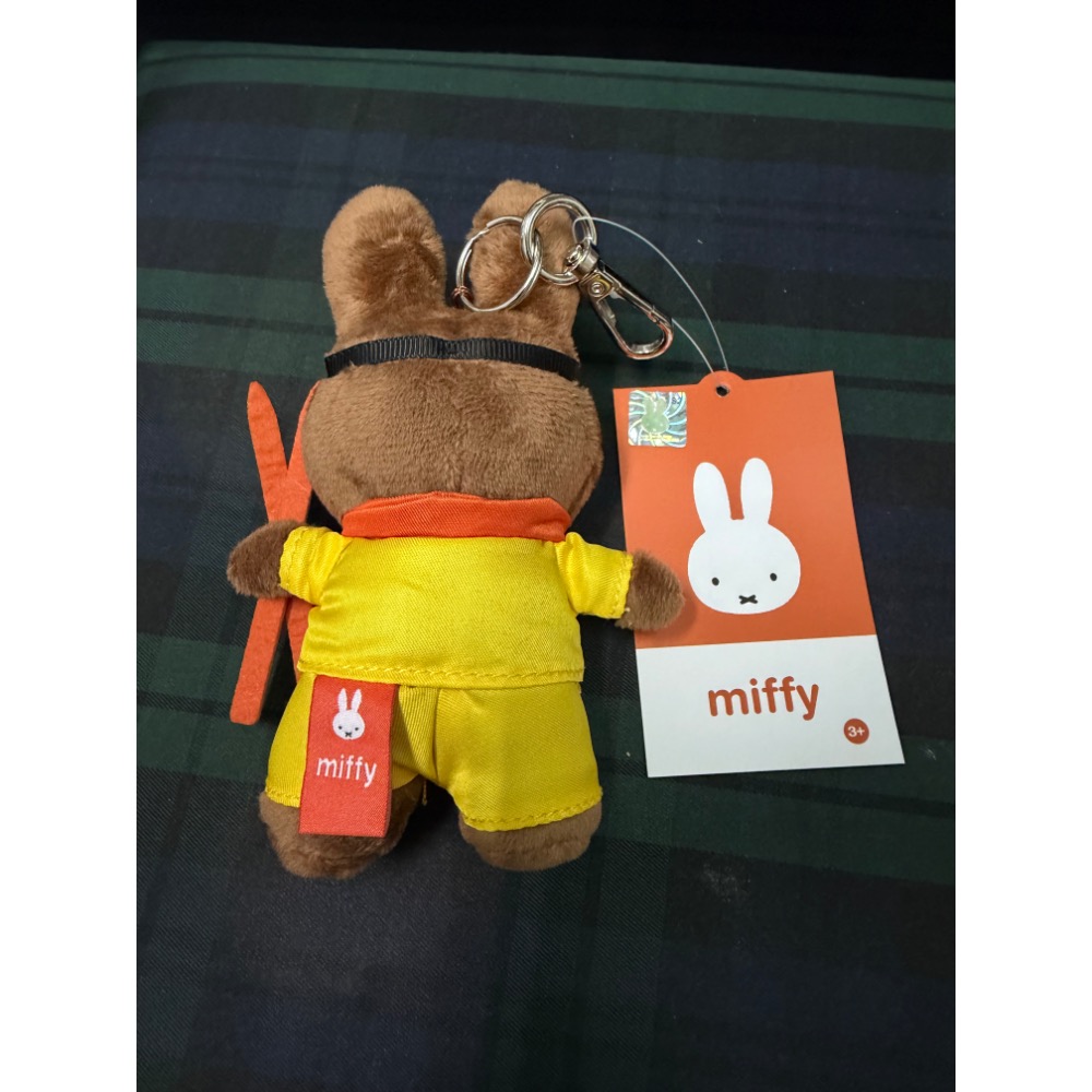 韓國🇰🇷 米飛兔（Miffy）滑雪造型的絨毛吊飾-細節圖2