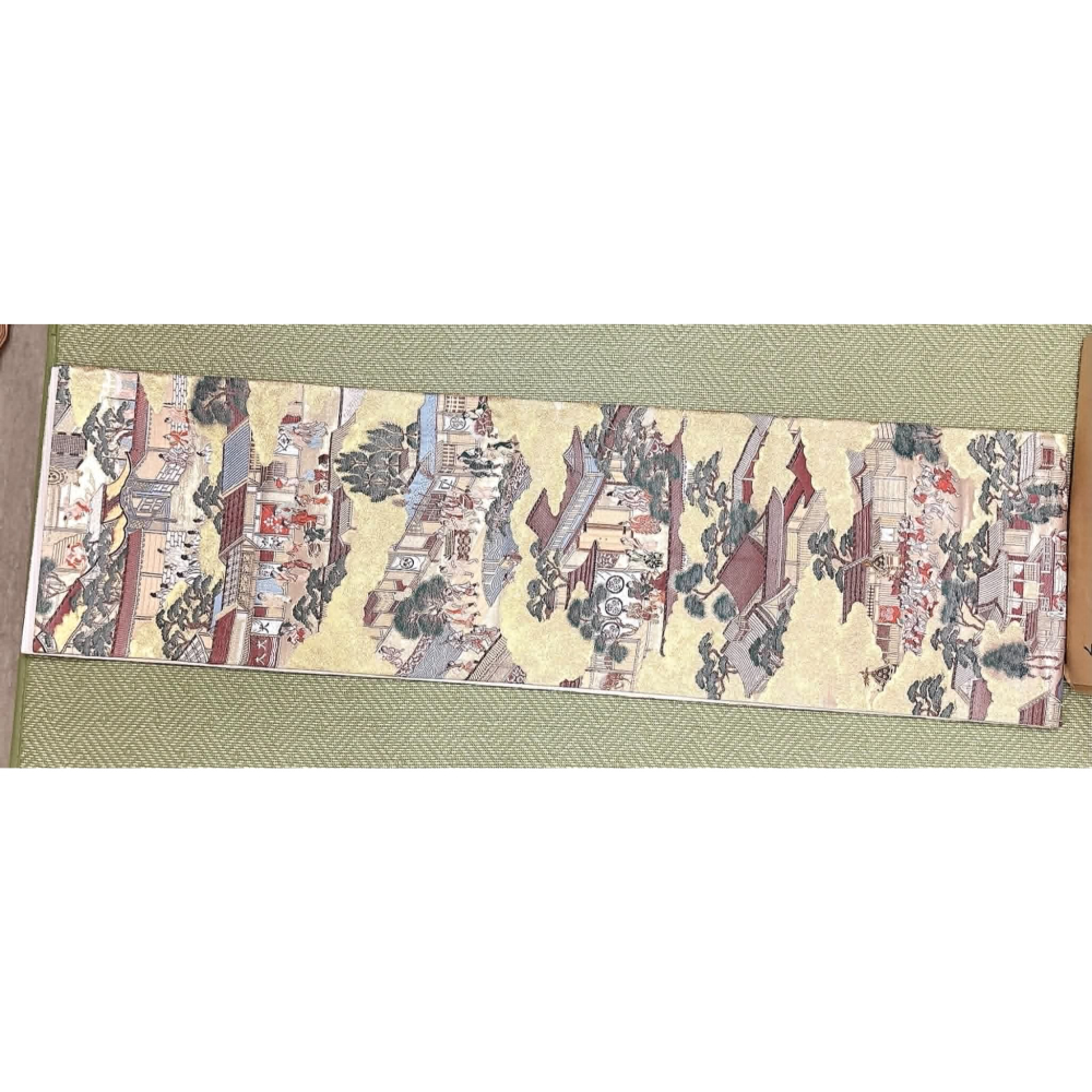 N202606A004  [中古全通袋帶] 全通袋帶．人物風景柄．六角堂風周邊．祗園會渡街．有橫幅腹部正前方-細節圖7