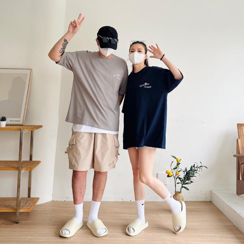 【快速出貨】短袖 落肩重磅短T 棉質 短T 重磅素T 情侶 女生短袖 男短袖 五分袖 短袖 短T 情侶衣 情侶裝-細節圖2