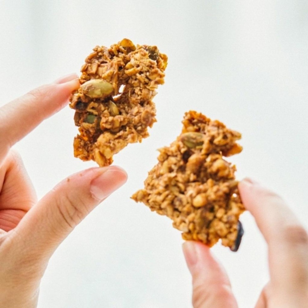 【飽食燕麥脆脆 起司洋蔥】堅果燕麥脆片 燕麥片 燕麥餅乾 granola 烤燕麥 裸食燕麥脆片 溫室好食道 燕麥脆片-細節圖2