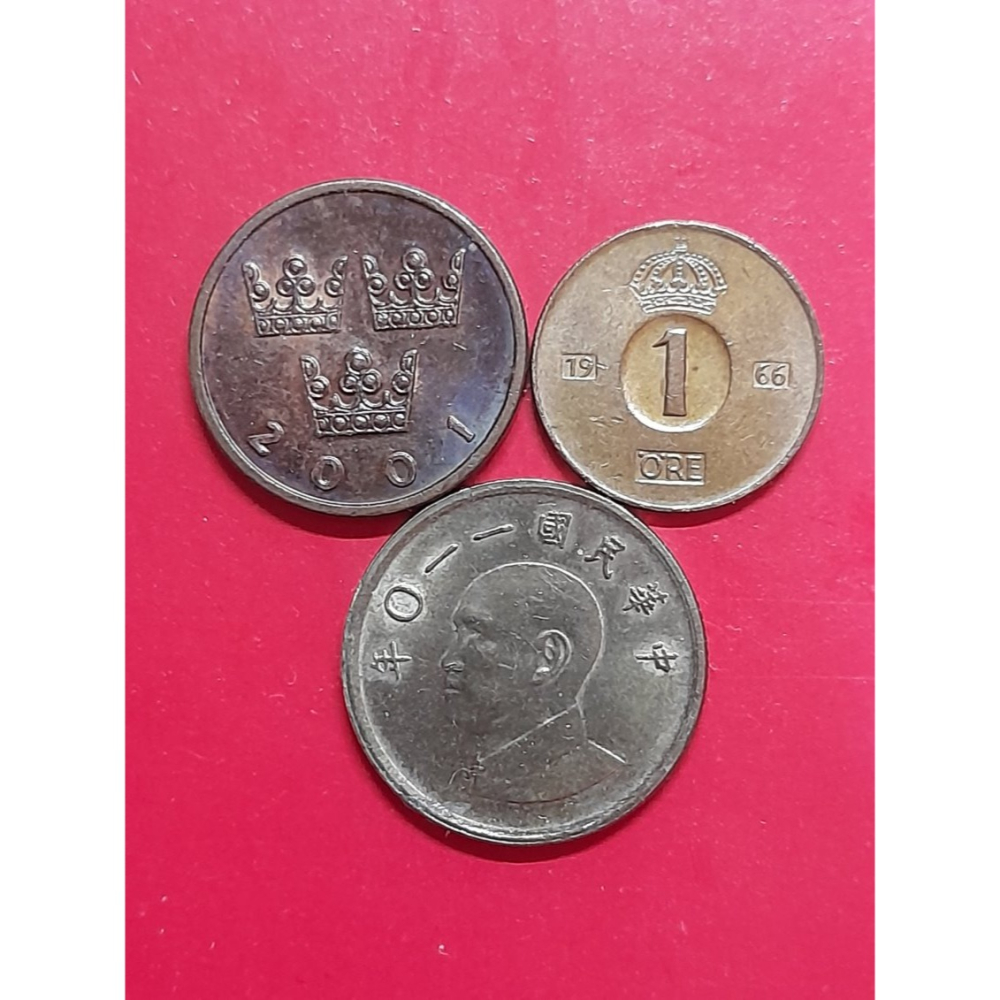 錢幣:1966與2001年瑞典50與1歐爾.2枚合售.已不流通的收藏幣.附幣盒.-細節圖4