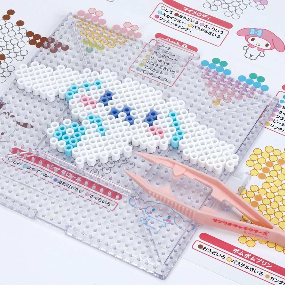 『現貨＋預購』日本大廠 EPOCH Aquabeads 20週年限定「三麗鷗全明星大集合」0等待 水黏珠豪華套組-細節圖3