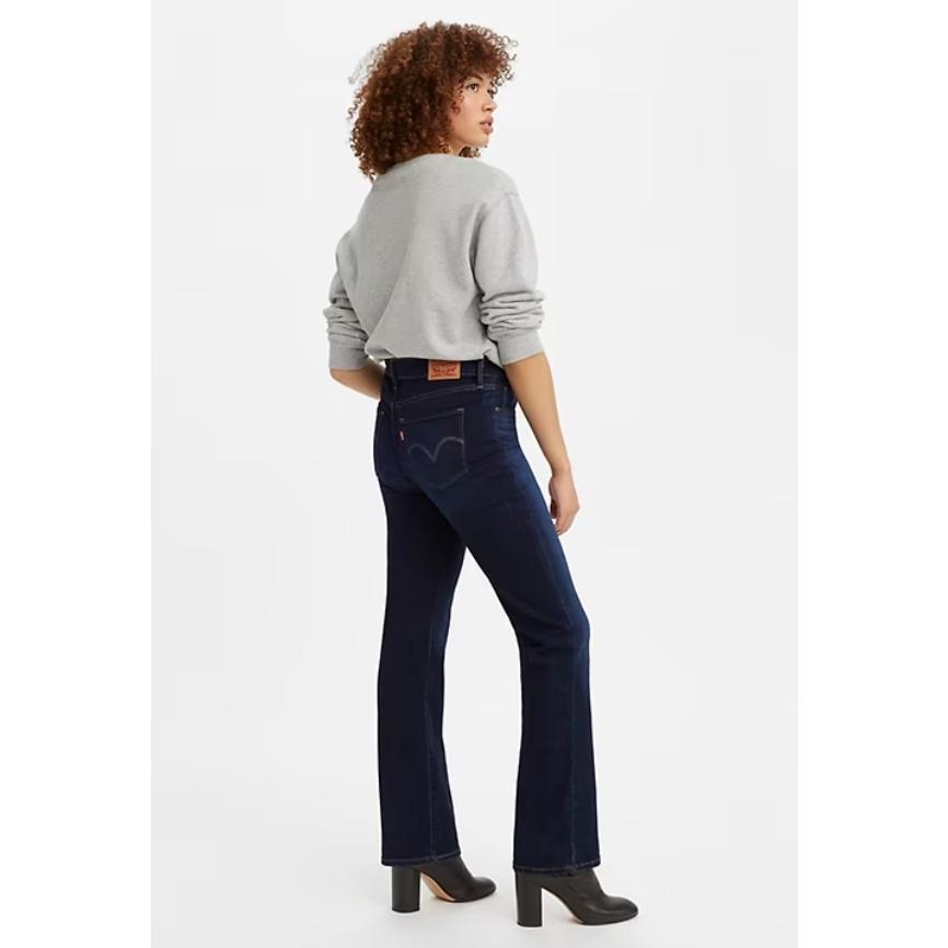 【多色新款24-34腰優惠】美國LEVI CLASSIC BOOTCUT 女款 中腰 經典靴型小喇叭牛仔褲 瘦腿-細節圖5