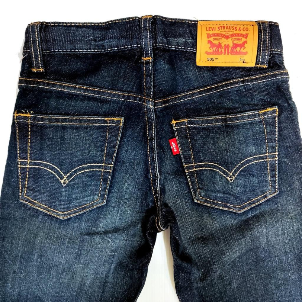 【童裝牛仔褲賠售】美國LEVI S 505 REGULAR FIT BOYS 深藍淺刷牛仔褲中直筒5歲-細節圖2