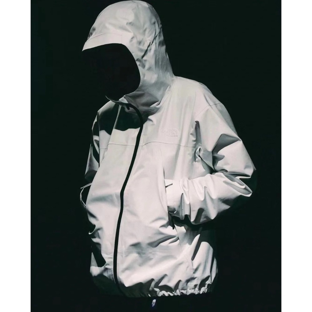 日版戶外 TNF Undyed GTX 全天候高機能性防水覆膜極簡單層連帽衝鋒衣夾克-細節圖4