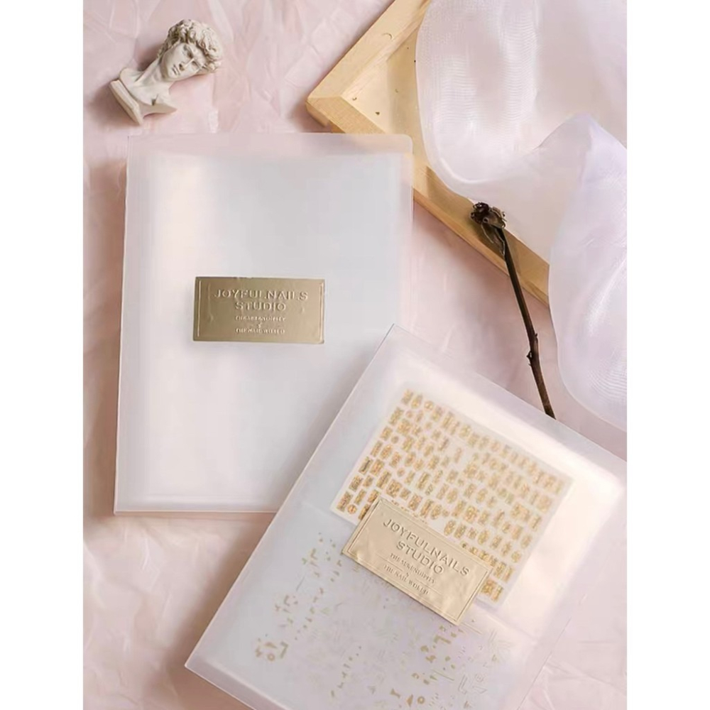 霧面質感美甲貼紙收納冊【美甲素材 美甲飾品 美甲貼紙 美甲收納 美甲工具 美甲 貼紙 收納冊 貼紙簿】(N0202)-細節圖2