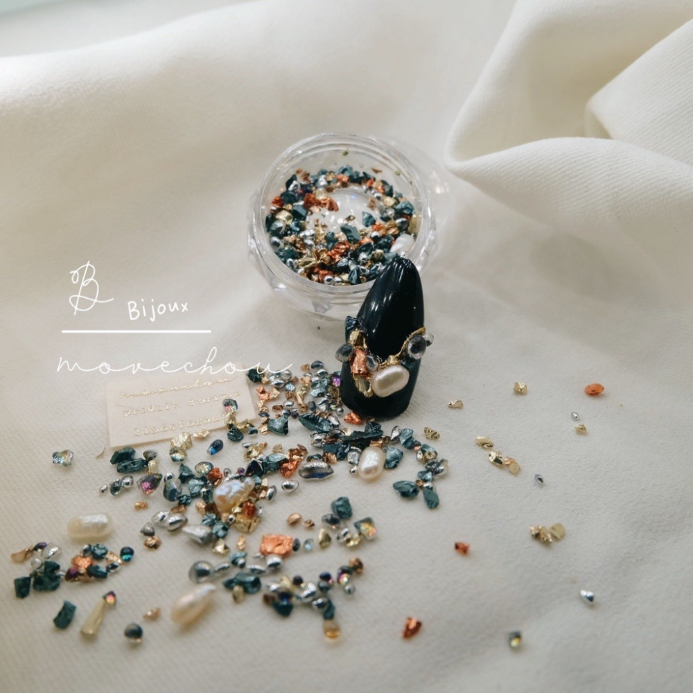 日韓新款人魚珠 玻璃珠 復古寶石珠寶盒【美甲素材 日韓 人魚珠 玻璃珠 美甲工具】(混鑽P)-細節圖7