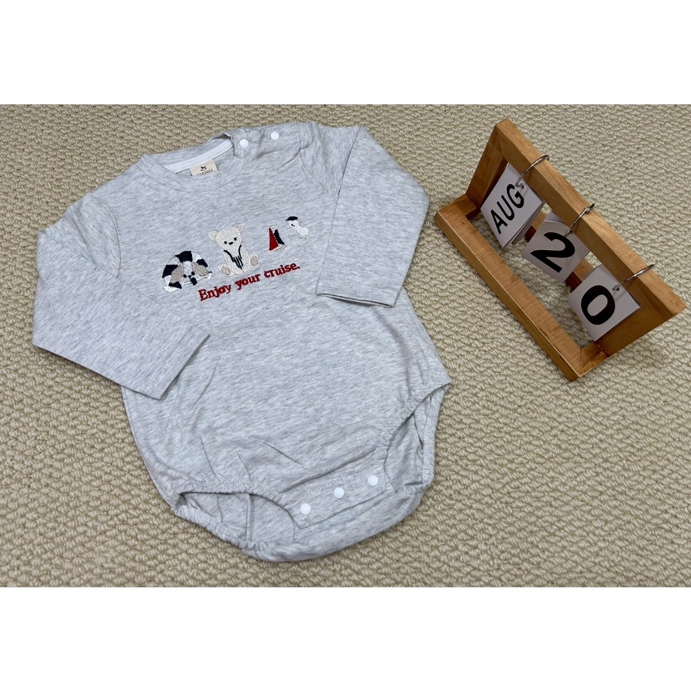 日單刺繡包屁衣-細節圖2