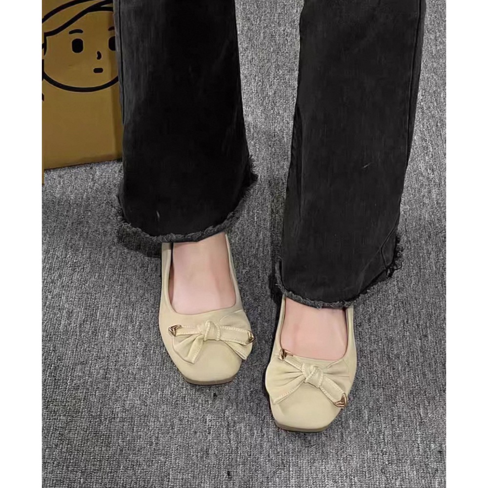 淺口蝴蝶結🎀金屬飾跟鞋-細節圖4
