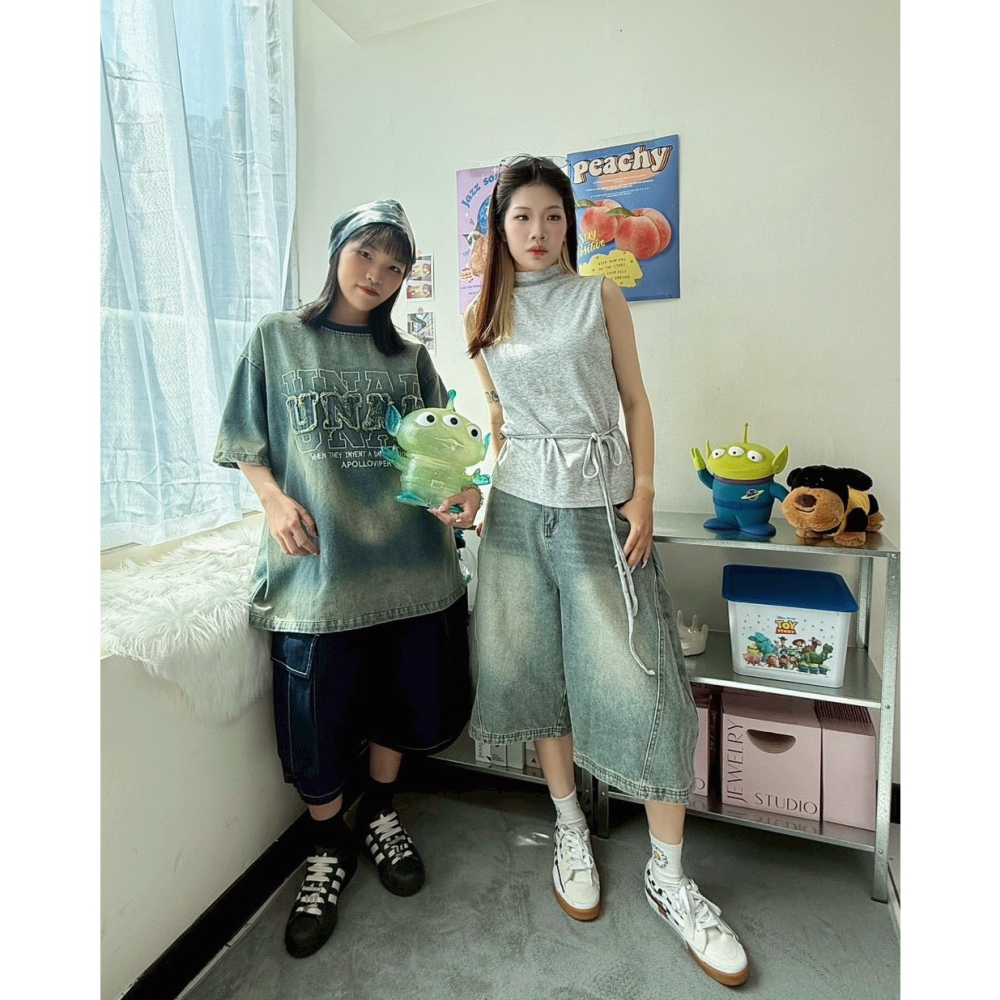 Jone.大口袋原色七分牛仔褲-細節圖2