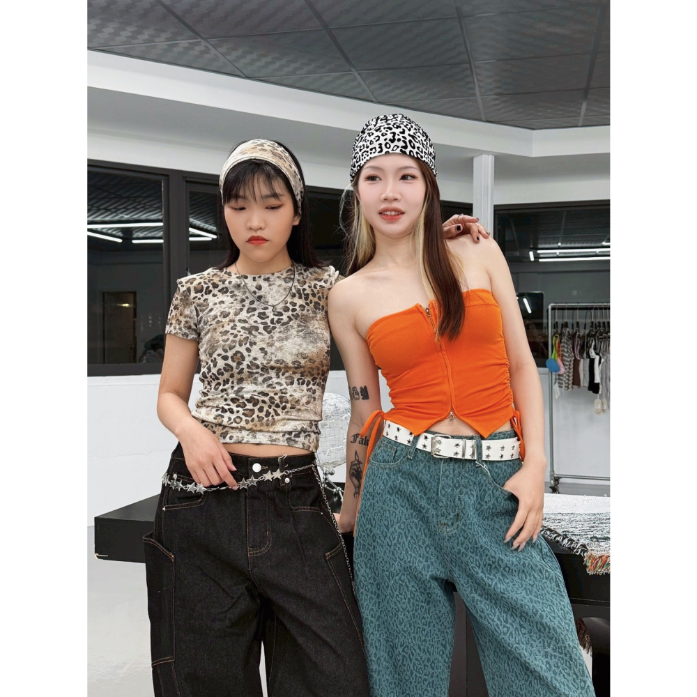 Jone.圓領豹紋修身上衣-細節圖5