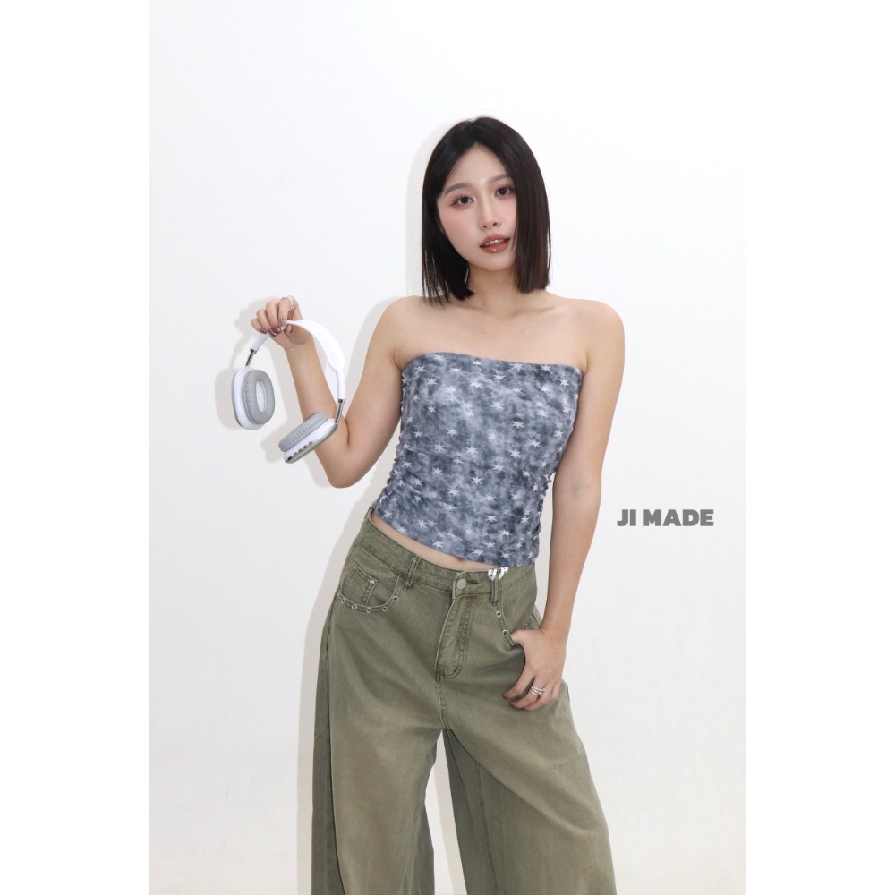 深灰