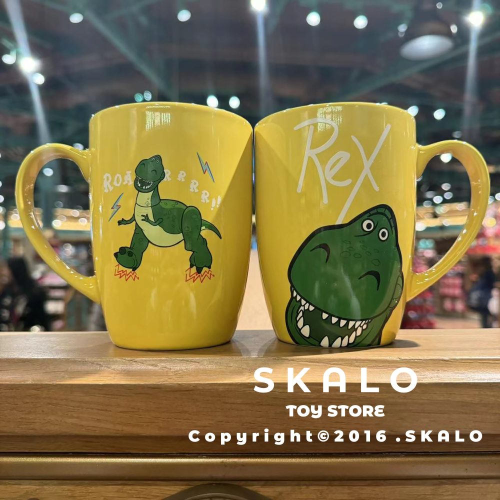 SKALO［玩具總動員經典馬克杯］迪士尼 火腿豬 抱抱龍 草莓熊 三眼怪 杯子-細節圖3