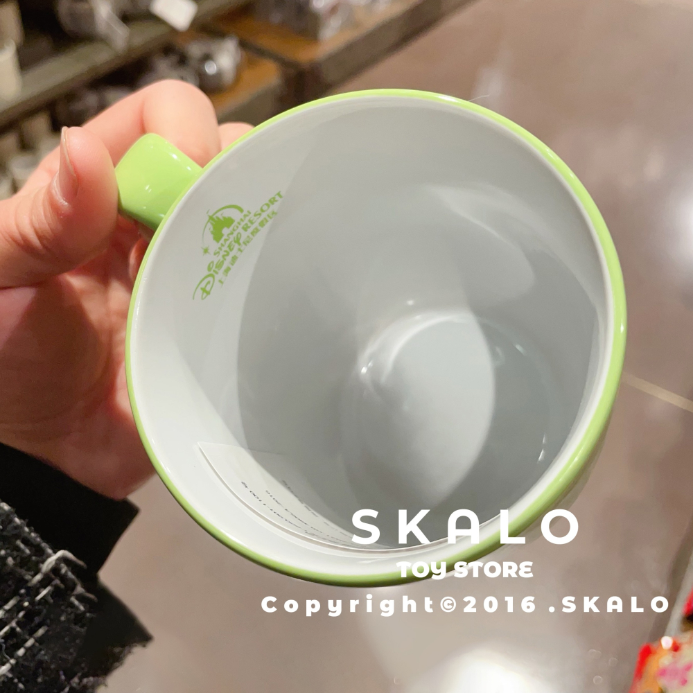 SKALO［玩具總動員經典馬克杯］迪士尼 火腿豬 抱抱龍 草莓熊 三眼怪 杯子-細節圖6