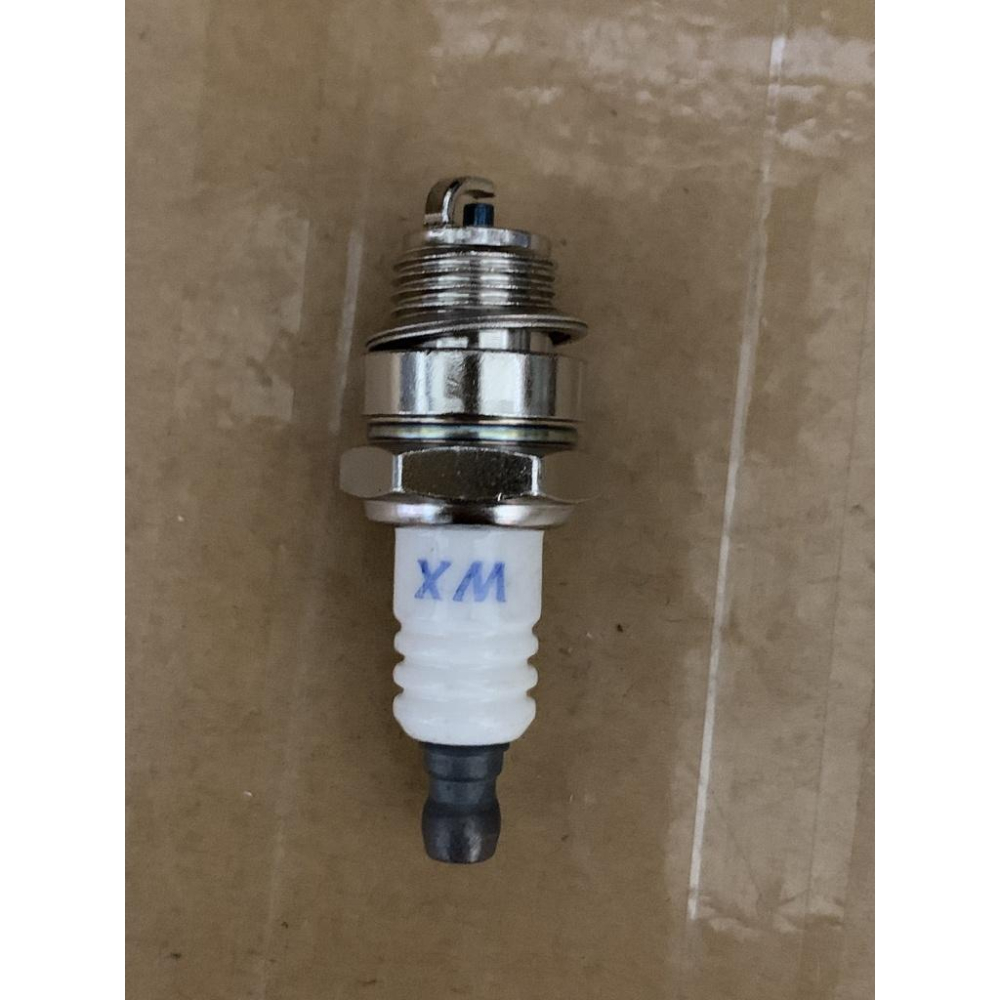 全新現貨 割草機 火星塞  LT7  火珠 引擎式割草機 鏈鋸 噴藥機 抽水機 剪枝機 噴霧機 小型農機適用 火星塞-細節圖3