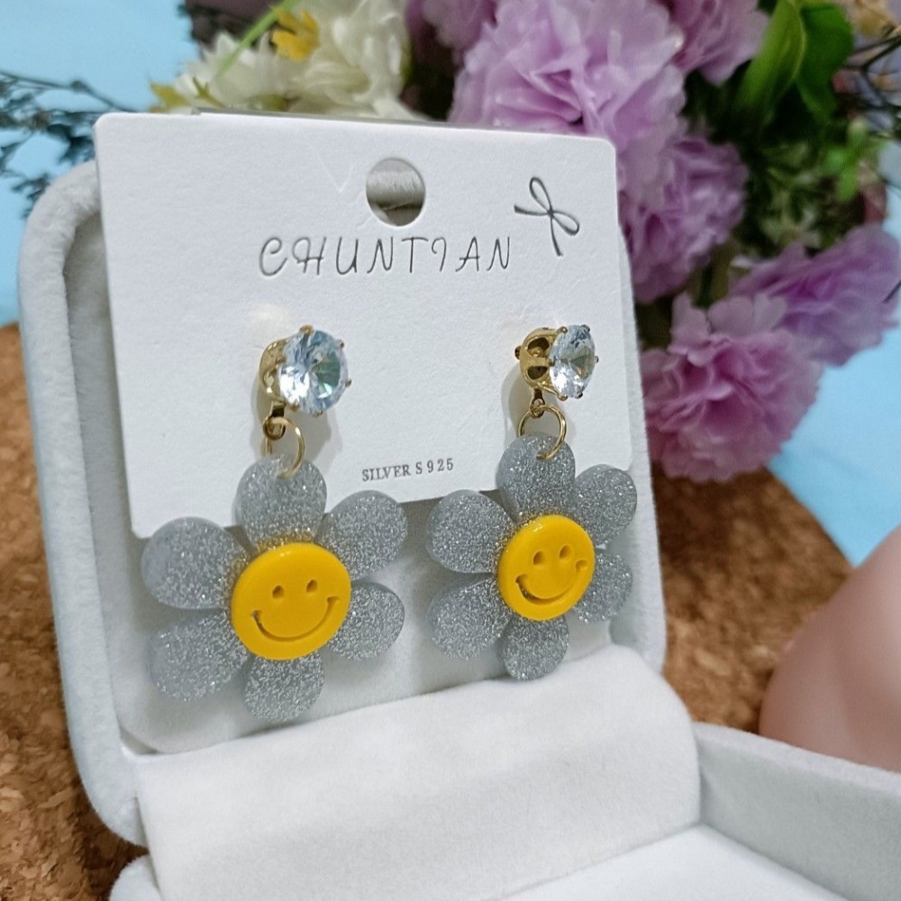 可愛的微笑太陽花耳環一對-細節圖2