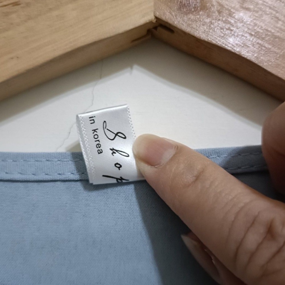 溫柔藍韓版v領雪紡材質襯衫，可當薄外套、罩衫，全新.尺寸S~L可穿.全新僅下水-細節圖5