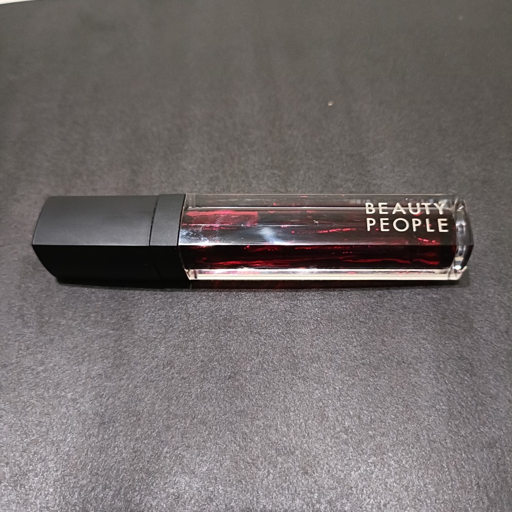 粉色唇釉，全新未用，裸裝（無盒無外包裝，可接受者再下單，謝謝您！）-細節圖2