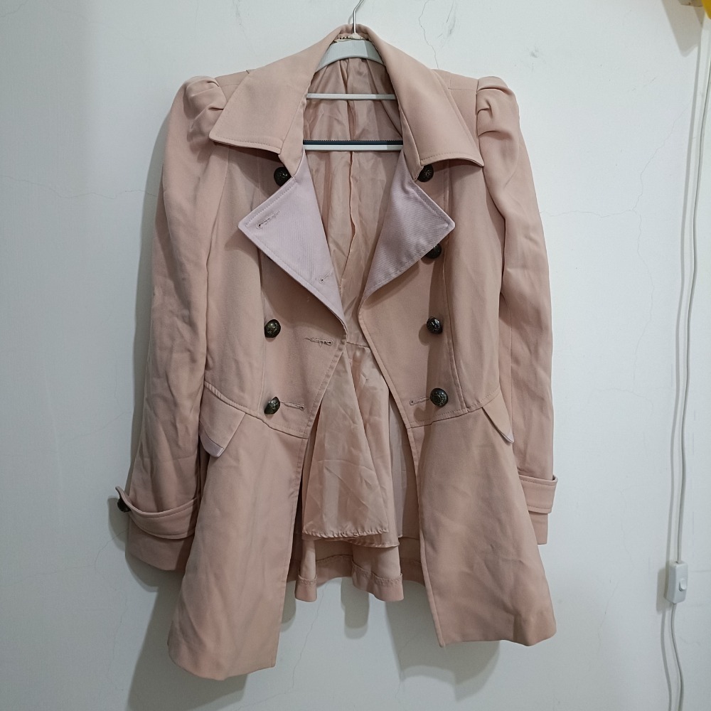 2手韓國粉色公主袖収腰身外套(2折出清）-細節圖5