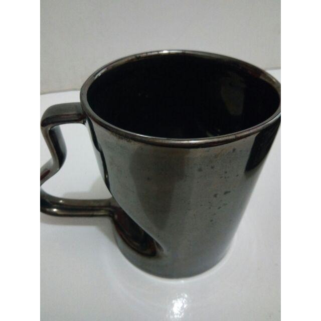 1801酒瓶造型馬克杯-細節圖3